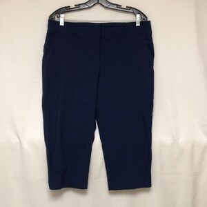 IZOD golf capris